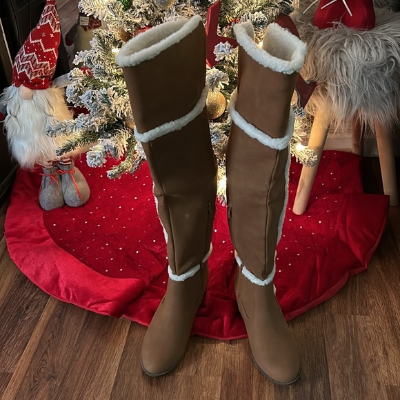 🤎BNIB Crown & Ivy Tall Brown Boots🤎 - Picture 3 of 6